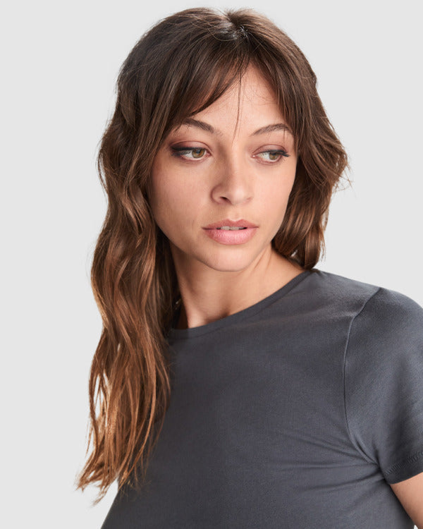 Roly GOLDEN WOMAN CA6696 Women's Fitted Organic Cotton T-Shirt
